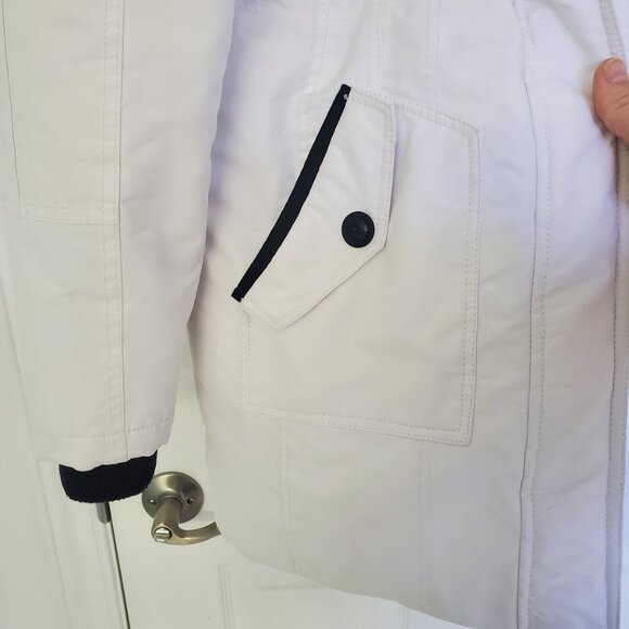 Point Zero White Winter Coat Medium | Cinch Waist Puffer Jacket with Hood - Picture 3 of 13